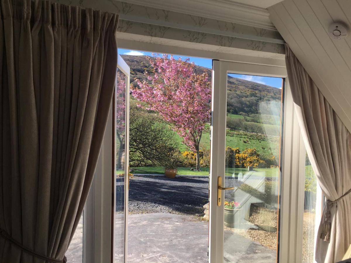The Garden Room At Sleepy Hollow Louisburgh Exterior foto